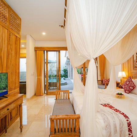 Gyanesh Villa Ubud  Luaran gambar