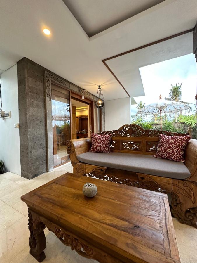 Gyanesh Villa Ubud  Luaran gambar