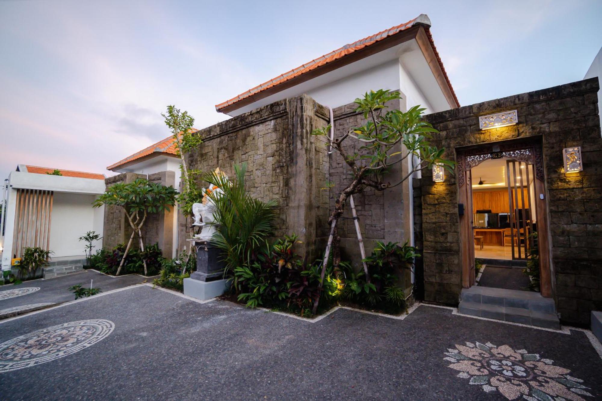 Gyanesh Villa Ubud  Luaran gambar